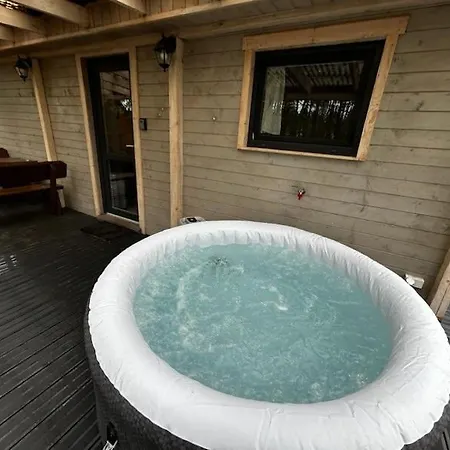Дом отдыха House Z Prywatnym Jacuzzi Lubkowo