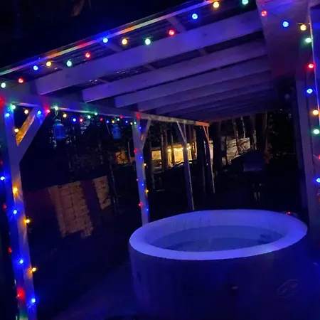 Дом отдыха House Z Prywatnym Jacuzzi Lubkowo